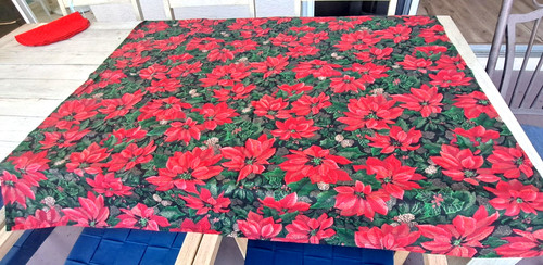 Unbranded poinsettia pattern - unbranded,