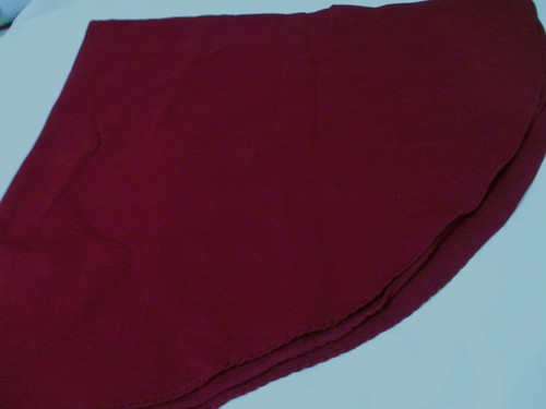 Burgundy oval tablecloth